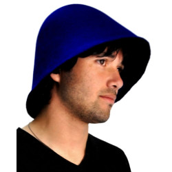 Felt hat 